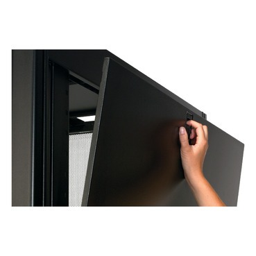 APC AR3150 NetShelter SX 42U 750mm Wide x 1070mm Deep Enclosure with Sides Black - Image 4